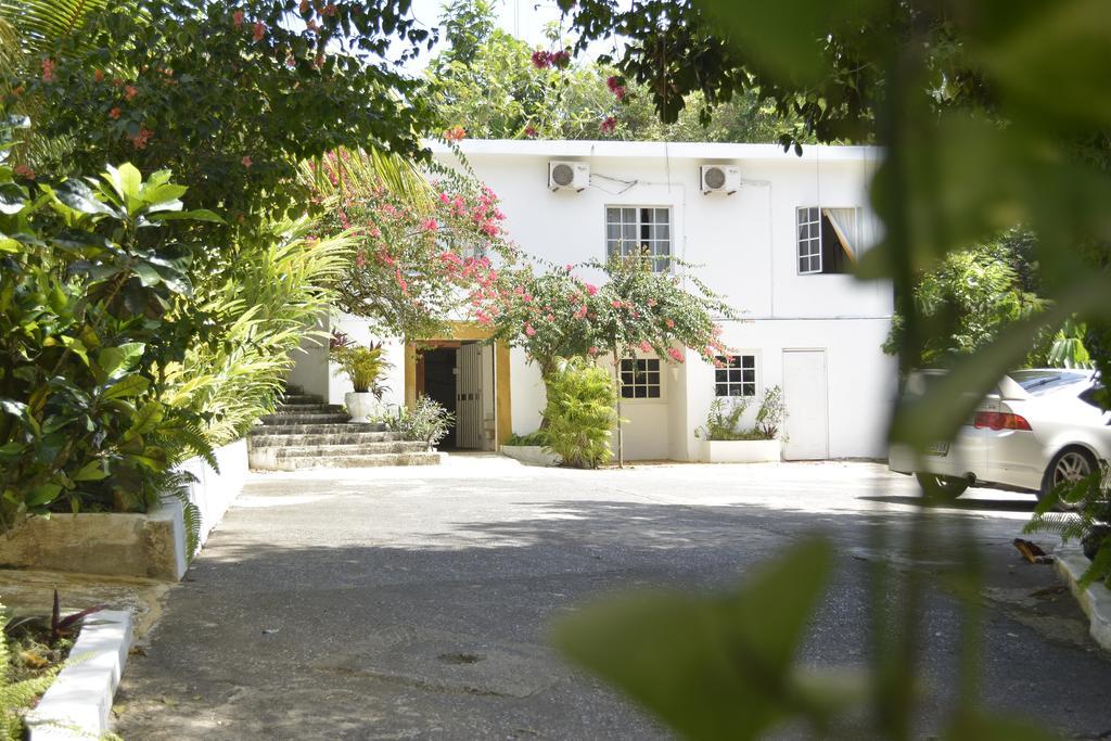 Hotel San San Tropez Port Antonio Exterior foto